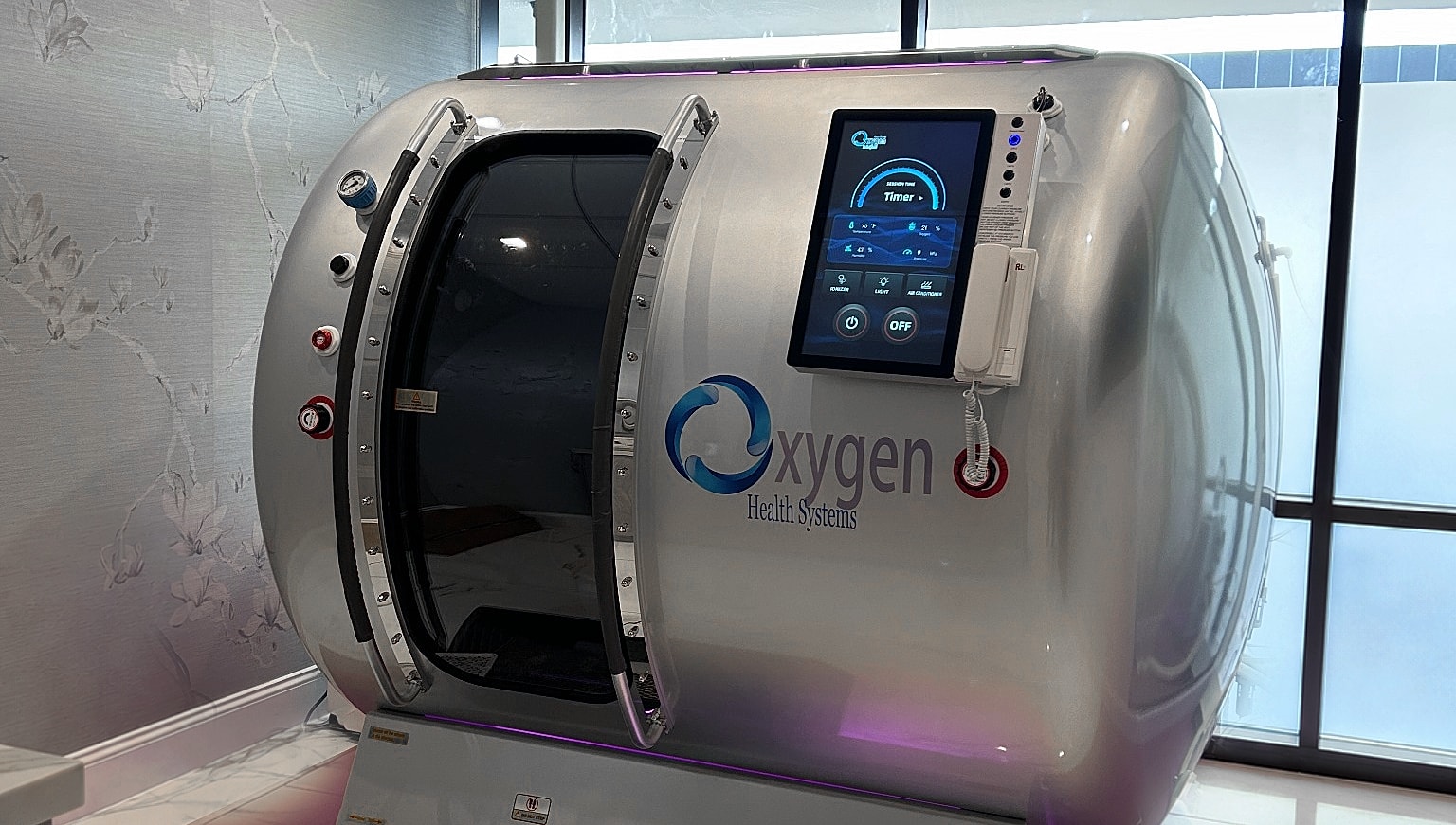 Hyperbaric oxygen therapy chamber in modern facility
